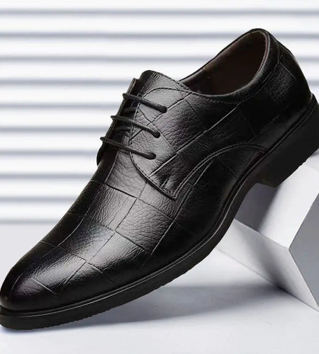 Thick-soled Laced Up Shoes