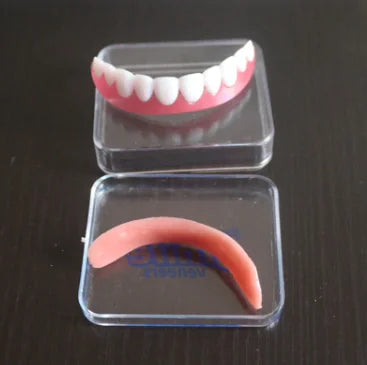 Load image into Gallery viewer, Teeth Whitening Dentures
