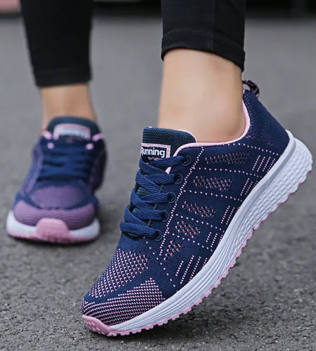 Comfortable Women's Sports Shoes