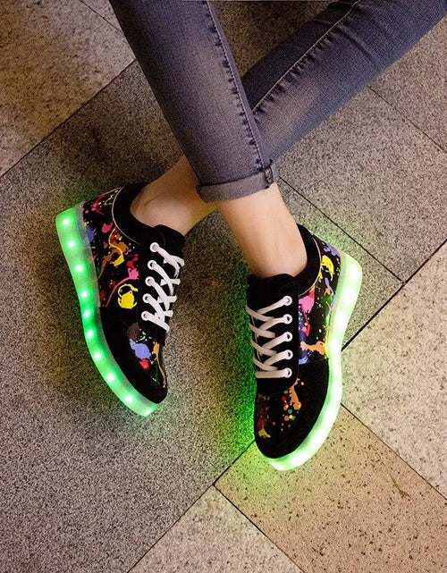 Load image into Gallery viewer, LED Light Up Shoes
