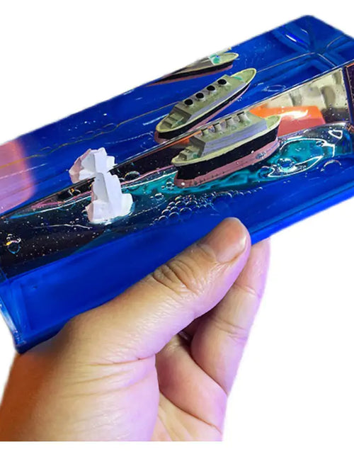 Load image into Gallery viewer, Cruise Ship Fluid Drift Bottle Decoration
