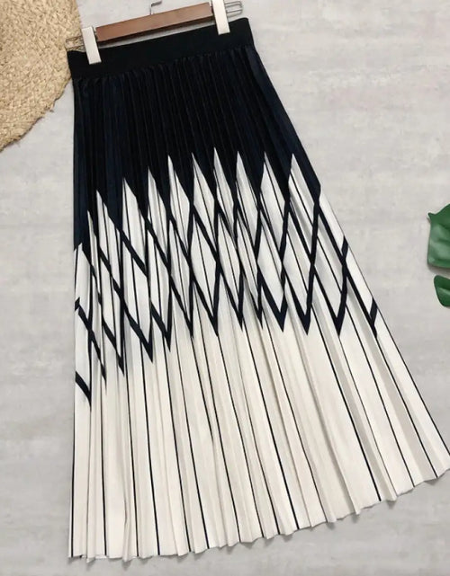 Load image into Gallery viewer, Magnolia Pleated Skirt
