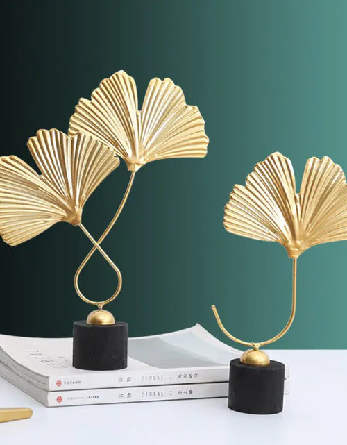 Load image into Gallery viewer, Nordic Gold Ginkgo  Leaves Sculpture
